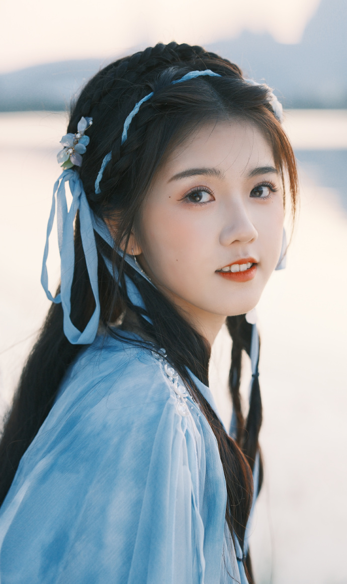 主旋律电影《澎湖海战》遭遇滑铁卢：影视行业告别‘躺赢’时代